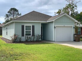 161 Escanaba Ave in Panama City Beach, FL - Building Photo