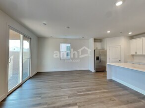 6453 Aspen Mountain Ave in Las Vegas, NV - Building Photo - Building Photo