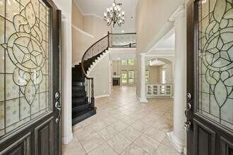 10 Val Delsa Ct in Missouri City, TX - Building Photo - Building Photo