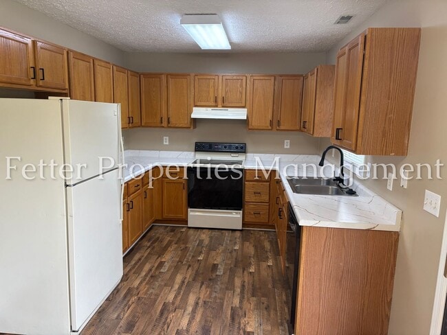 3224 Park Ridge Dr in Evansville, IN - Building Photo - Building Photo