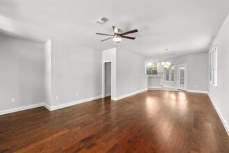 2311 Santa Rita St in Austin, TX - Building Photo - Building Photo