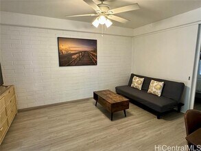 410 Nahua St in Honolulu, HI - Building Photo - Building Photo