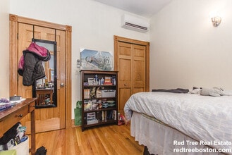 97 Myrtle St in Boston, MA - Foto de edificio - Building Photo