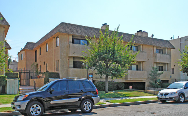 10752-10756 Lawler St in Los Angeles, CA - Building Photo - Building Photo