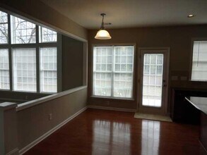 690 Pimlicon Pl in Suwanee, GA - Building Photo - Building Photo