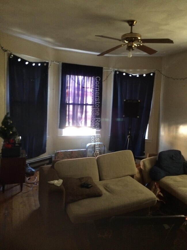 103 Calumet St, Unit 2 in Boston, MA - Building Photo - Building Photo