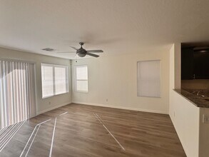 6229 Clackamas Ct in Las Vegas, NV - Building Photo - Building Photo