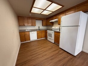16865 Barnell Ave in Morgan Hill, CA - Building Photo - Building Photo