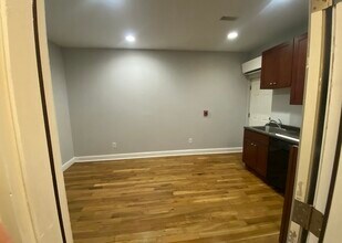 1607 W Diamond St, Unit 1f in Philadelphia, PA - Foto de edificio - Building Photo