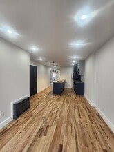 1424 E 102nd St, Unit 2A in Brooklyn, NY - Foto de edificio - Building Photo