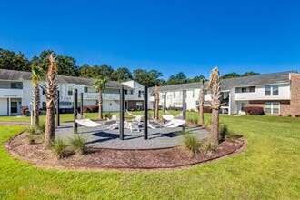 1800 Ashley West in Charleston, SC - Foto de edificio - Building Photo