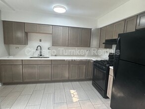 15444 Albany Ave in Markham, IL - Building Photo - Building Photo