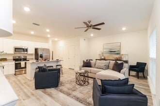 Overland Townhomes in Fairhope, AL - Building Photo - Building Photo