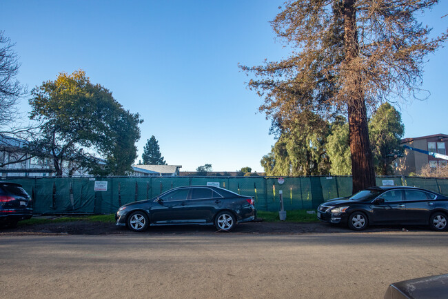 Bell Street Gardens in Fremont, CA - Foto de edificio - Building Photo