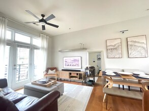 914 Garden District Dr in Charlotte, NC - Building Photo - Building Photo