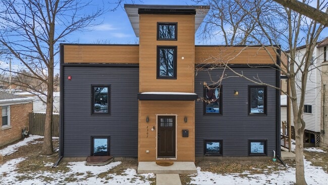 property at 2307 Lake St