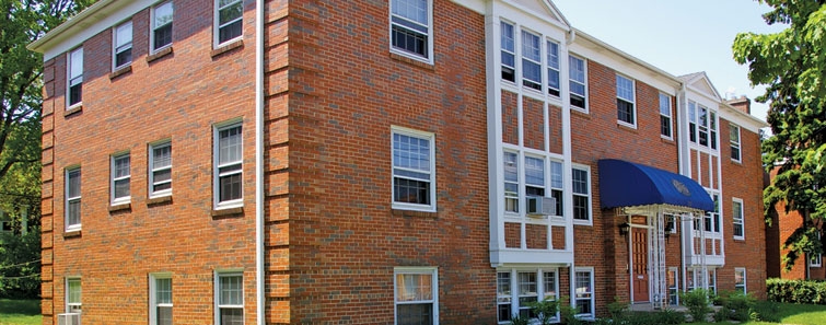 Hedvin House in Madison, WI - Foto de edificio