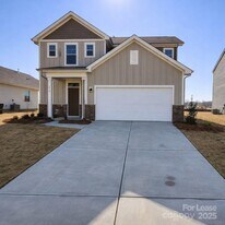 5015 Weddington Rd in Monroe, NC - Building Photo