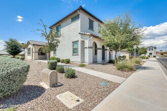 1640 S 82nd Pl in Mesa, AZ - Building Photo - Building Photo