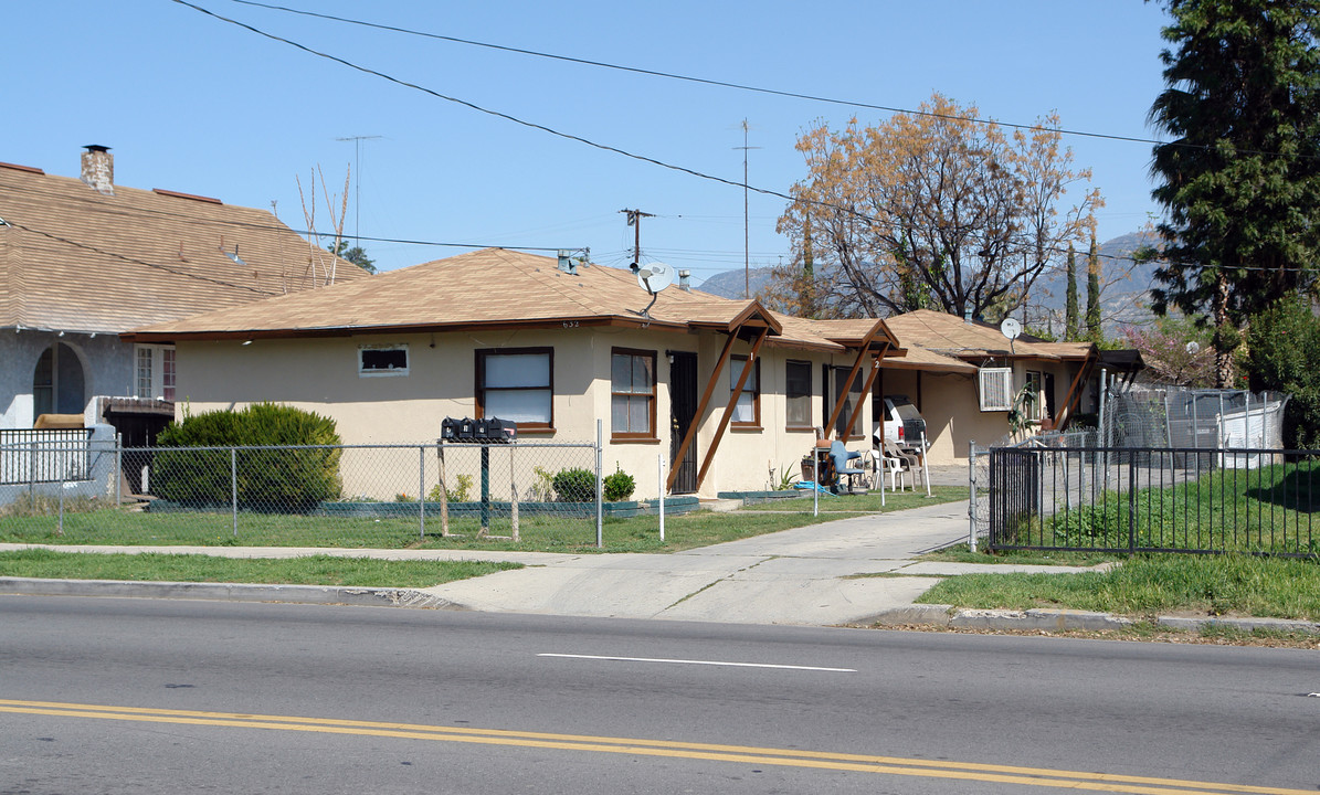 632 W 9th St in San Bernardino, CA - Building Photo