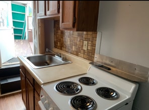 203 S 15th St in Easton, PA - Foto de edificio - Building Photo