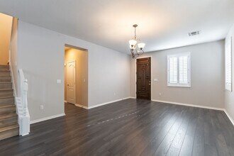 11904 Love Orchid Ln in Las Vegas, NV - Building Photo - Building Photo