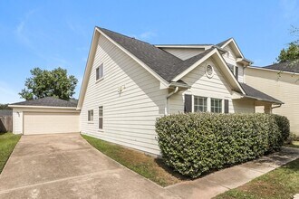 19806 Falcon Hill Ct in Cypress, TX - Building Photo - Building Photo