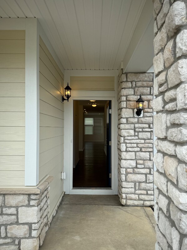 8580 Apricot Wy in Plain City, OH - Building Photo - Building Photo