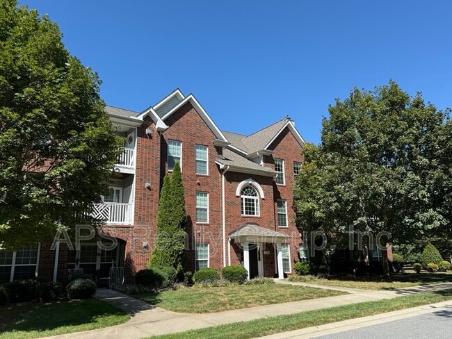 property at 130 Shallowford Reserve Dr