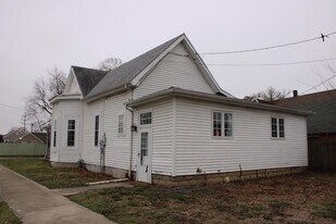 1610 19th St in Columbus, IN - Building Photo