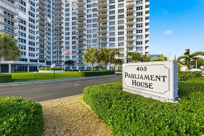 405 N Ocean Blvd in Pompano Beach, FL - Building Photo - Building Photo