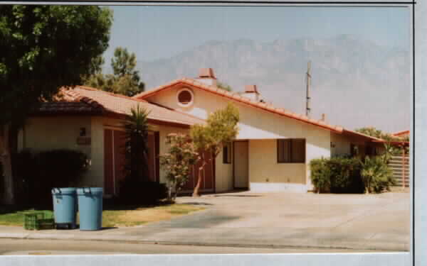 28295 Avenida La Paz in Cathedral City, CA - Building Photo