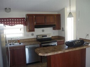 5100 Tanglewood Dr in Burleson, TX - Building Photo - Building Photo