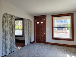 1140 Main St in Akron, PA - Building Photo - Building Photo
