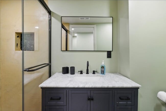1232 W Lombard St in Baltimore, MD - Building Photo - Building Photo