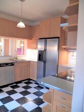 1103 NE 59th Ave in Portland, OR - Building Photo - Building Photo