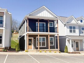 1331 Meridian St in Cookeville, TN - Building Photo