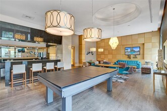 19400 Turnberry Way, Unit 1831 in Aventura, FL - Building Photo - Building Photo