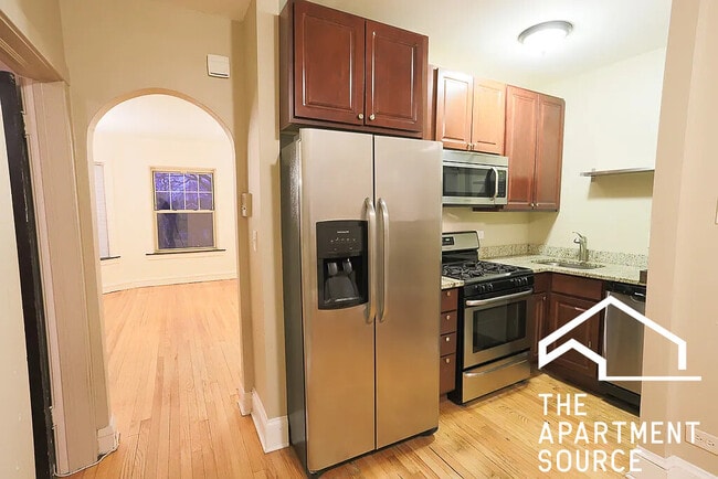 4903 N Hoyne Ave, Unit N3