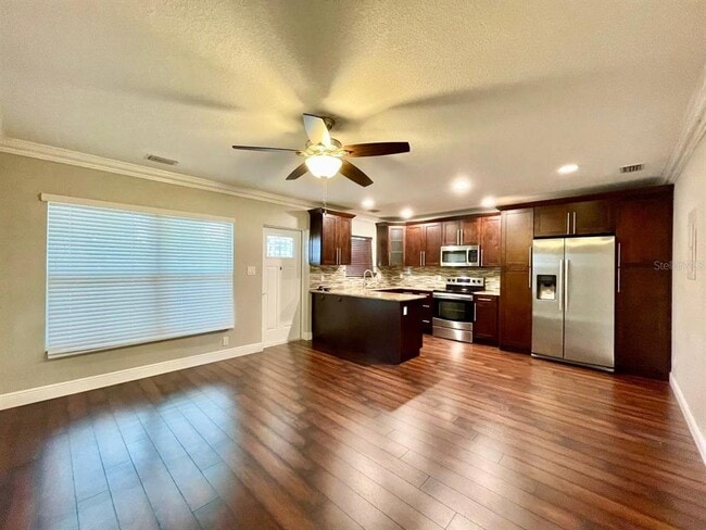 909 N Excelda Ave in Tampa, FL - Building Photo - Building Photo