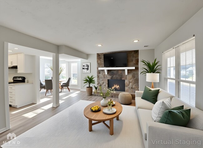 3050 Brook Hollow Dr in Rex, GA - Foto de edificio - Building Photo