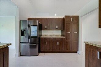 16200 SW 286th St in Homestead, FL - Building Photo - Building Photo