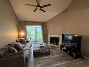 6088 Westgate Dr in Orlando, FL - Building Photo - Building Photo
