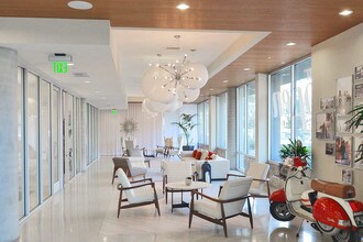 Stella Apartments in Marina Del Rey, CA - Building Photo - Lobby