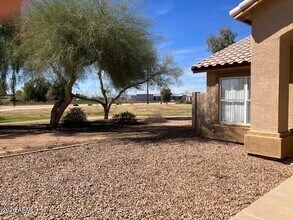 8008 W Rancho Dr in Glendale, AZ - Building Photo - Building Photo