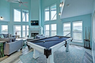 9 La Playa in Port Aransas, TX - Building Photo - Building Photo