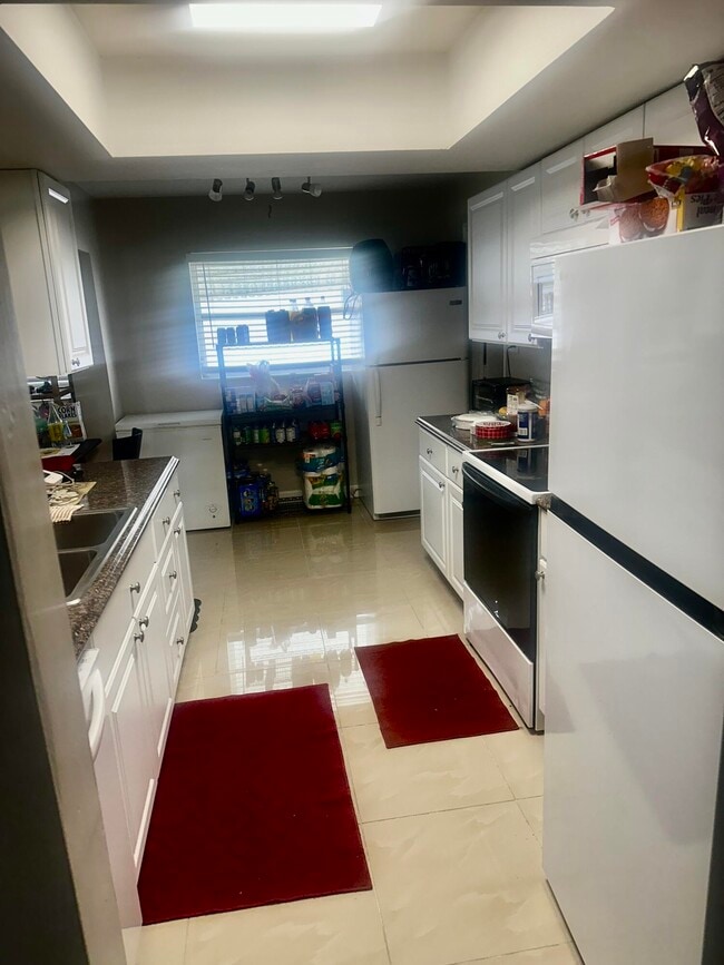 4804 NW 49th Ct in Tamarac, FL - Building Photo - Building Photo