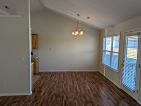 119 Woodland Dr N in Branson, MO - Building Photo - Building Photo