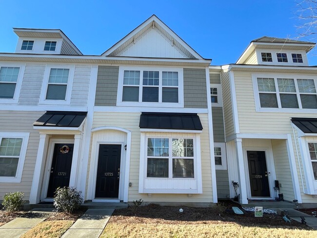 property at 13725 Calloway Glen Dr