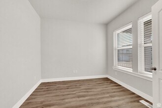 106 N Midland Dr in Saratoga Springs, UT - Building Photo - Building Photo